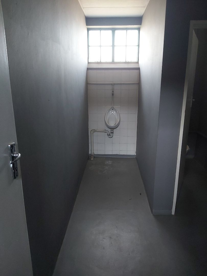 To Let commercial Property for Rent in Sidwell Eastern Cape